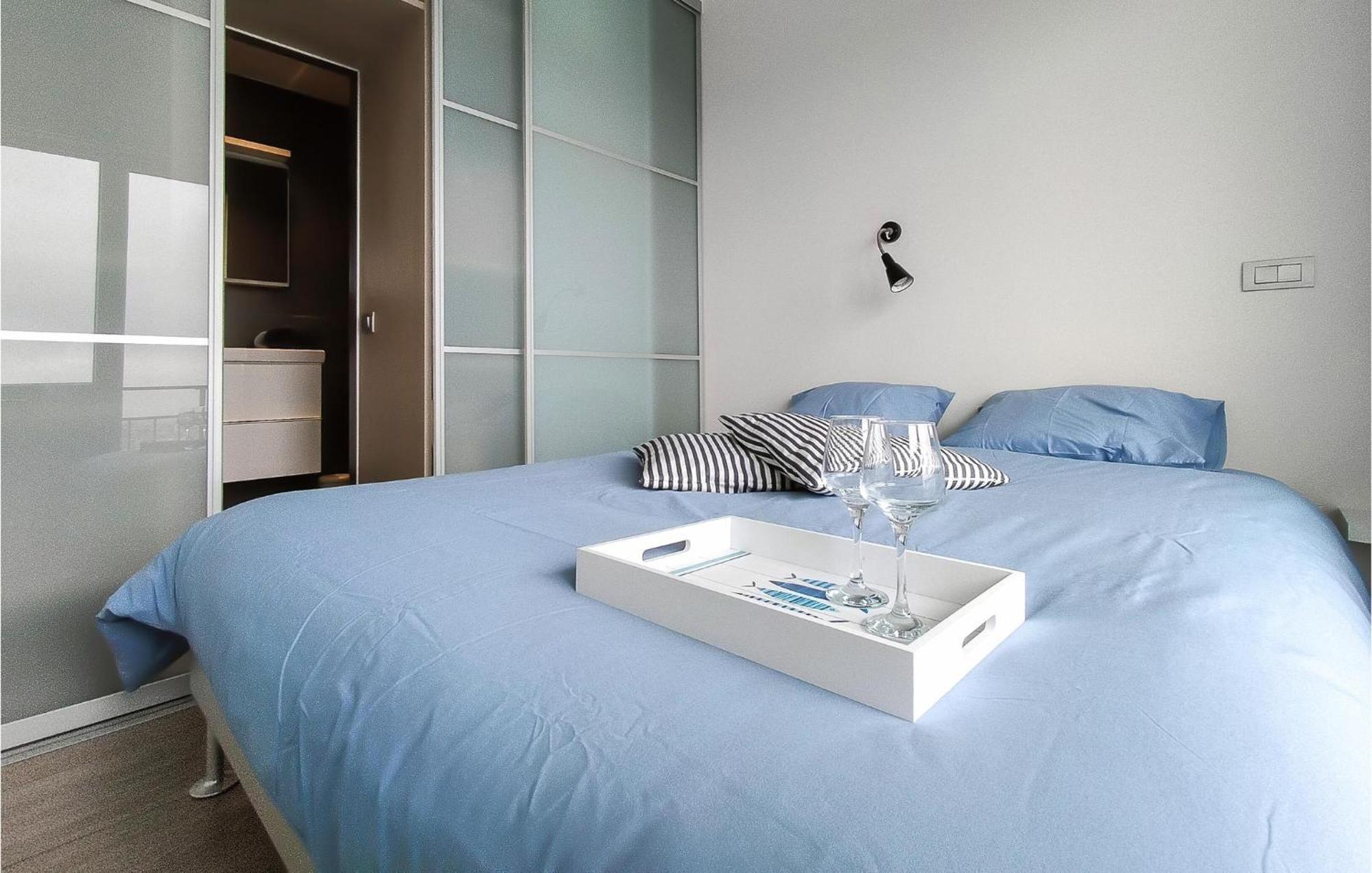 Apartamento Amazing In With Kitchen Ostende